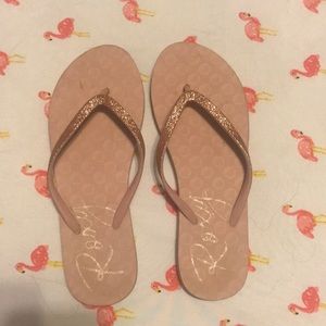 Pink with sparkly strap roxy Sandles